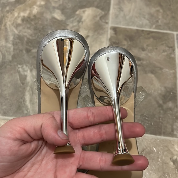 Marc Fisher Like New Calisty Strappy Heeled Silver/Clear Sandal 10 - Picture 11 of 16